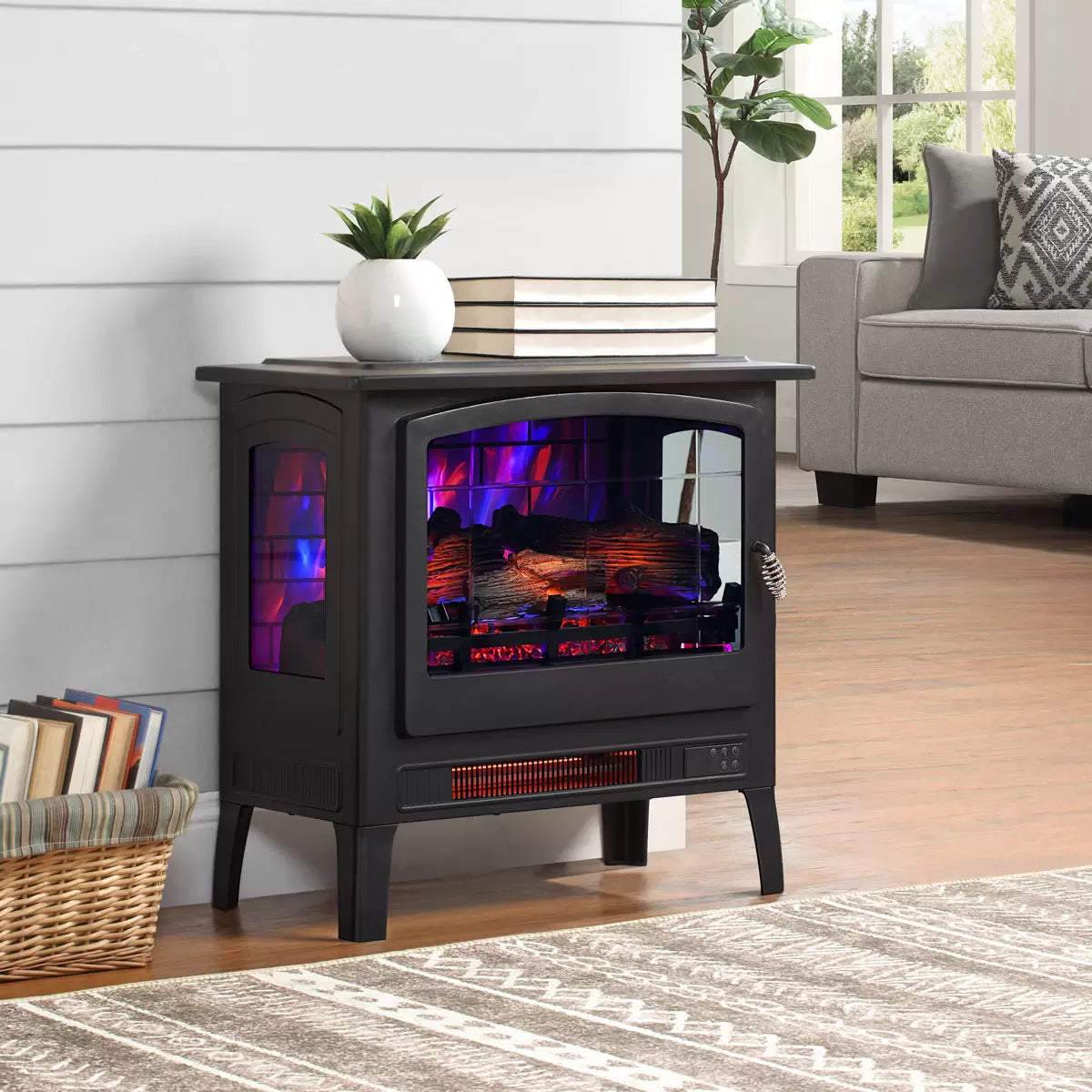 Bayside Furnishings Electric Stove in Black, 1.8kW